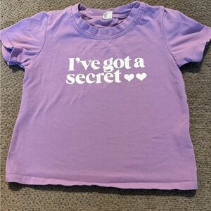2 I’ve got a secret..I’m going to be a big sister T-Shirts 💜🩷